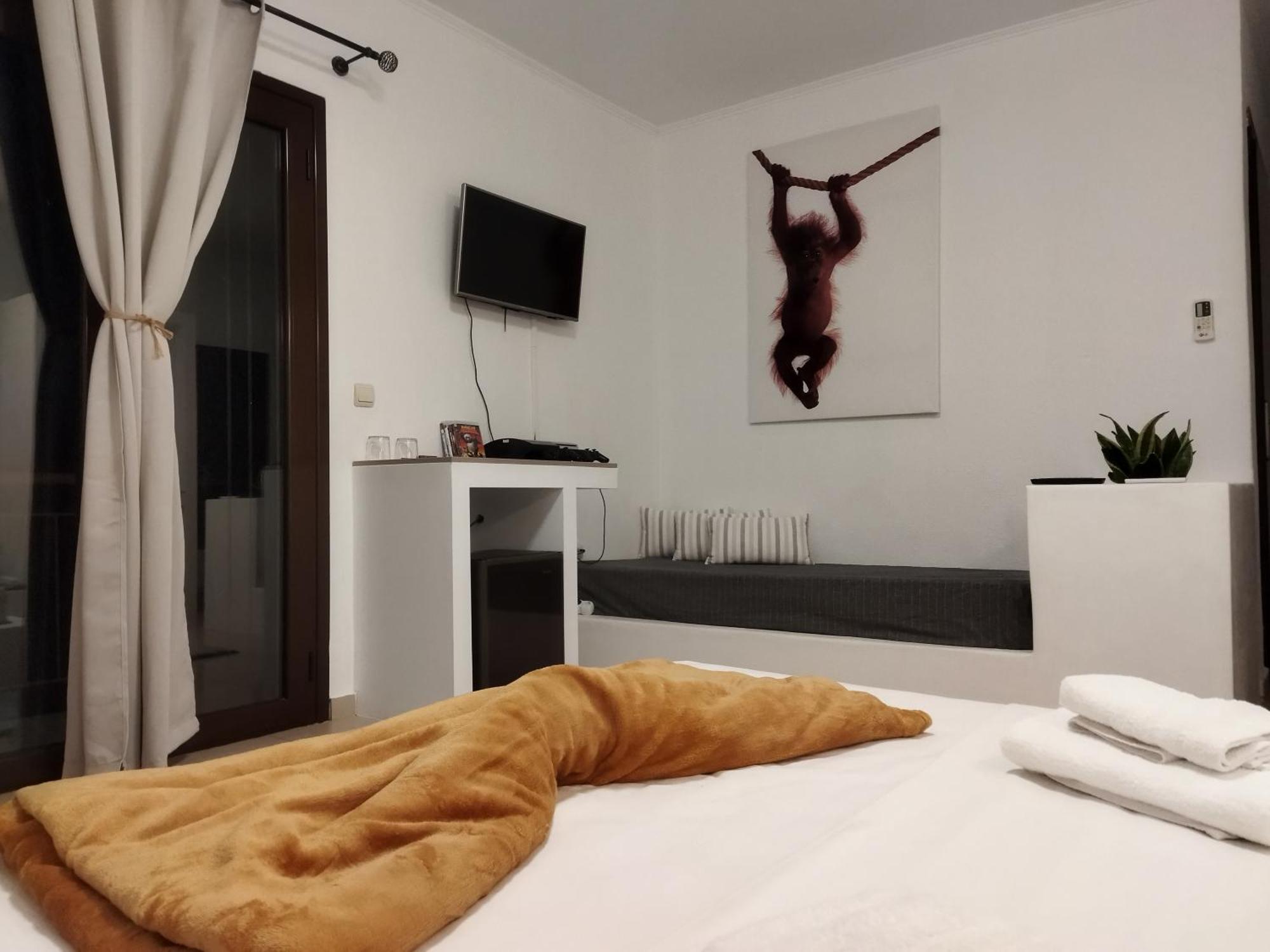 ホテル Oasi Káto Loutrákion 部屋 写真